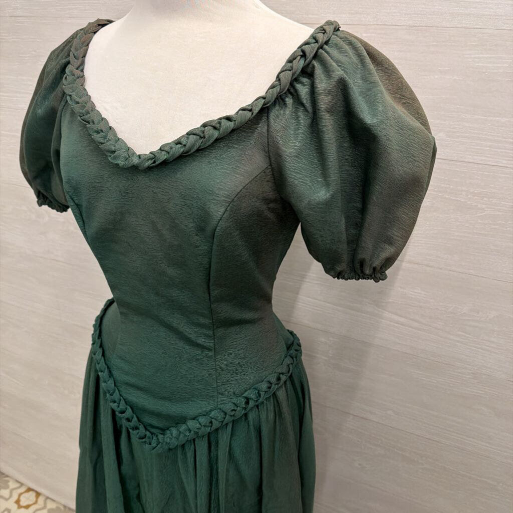 Vintage Green Short Puff Sleeve Braided Detail Long Formal Dress 7/8