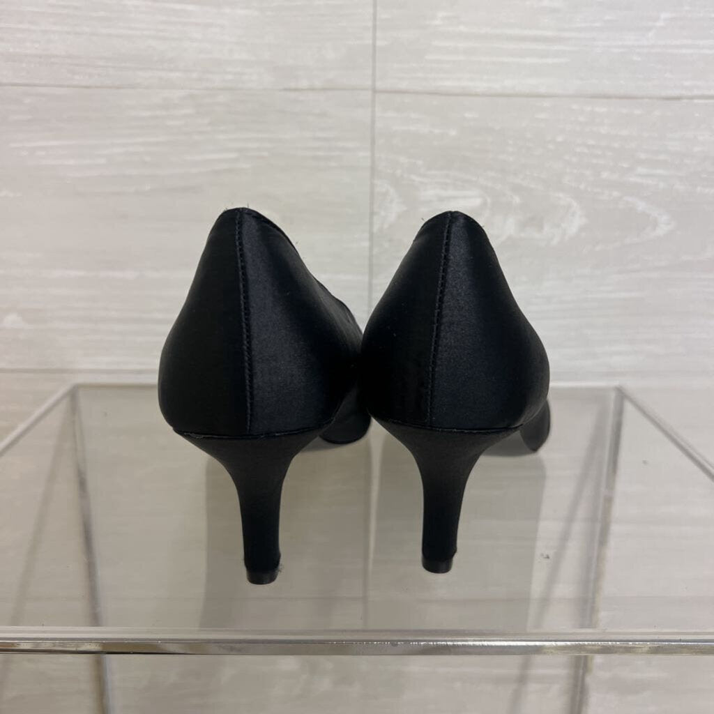 Liz Claiborne Black Satin Point Toe Pump Heels 8.5