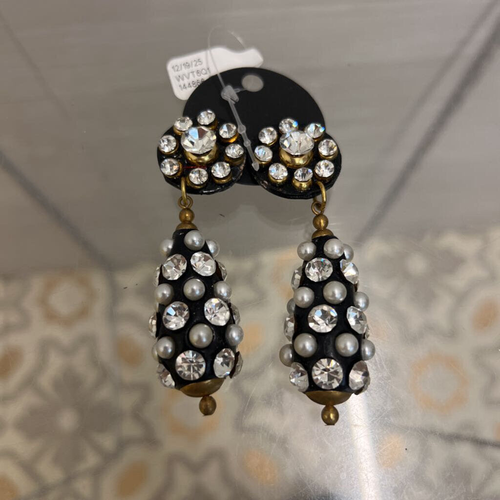 Vintage Black/ Gold/ Rhinestone/ Pearl Statement Drop Clip On Earrings