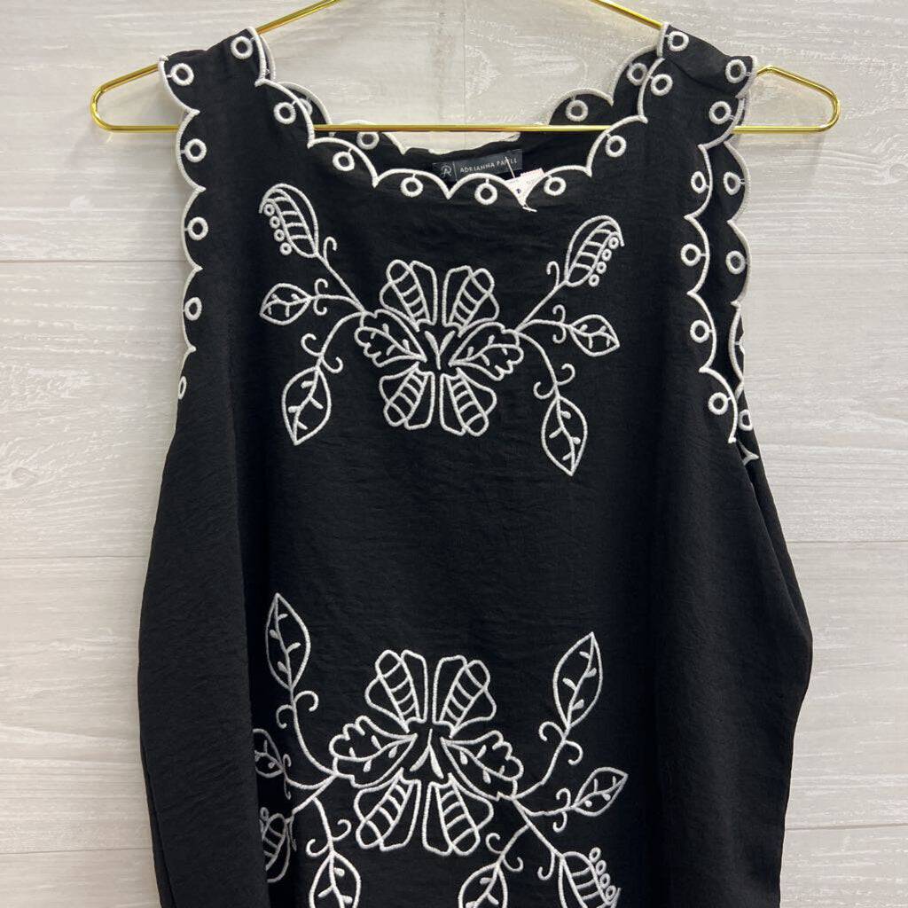 Adrianna Papell Black/ White Embroidered Tank Top Medium