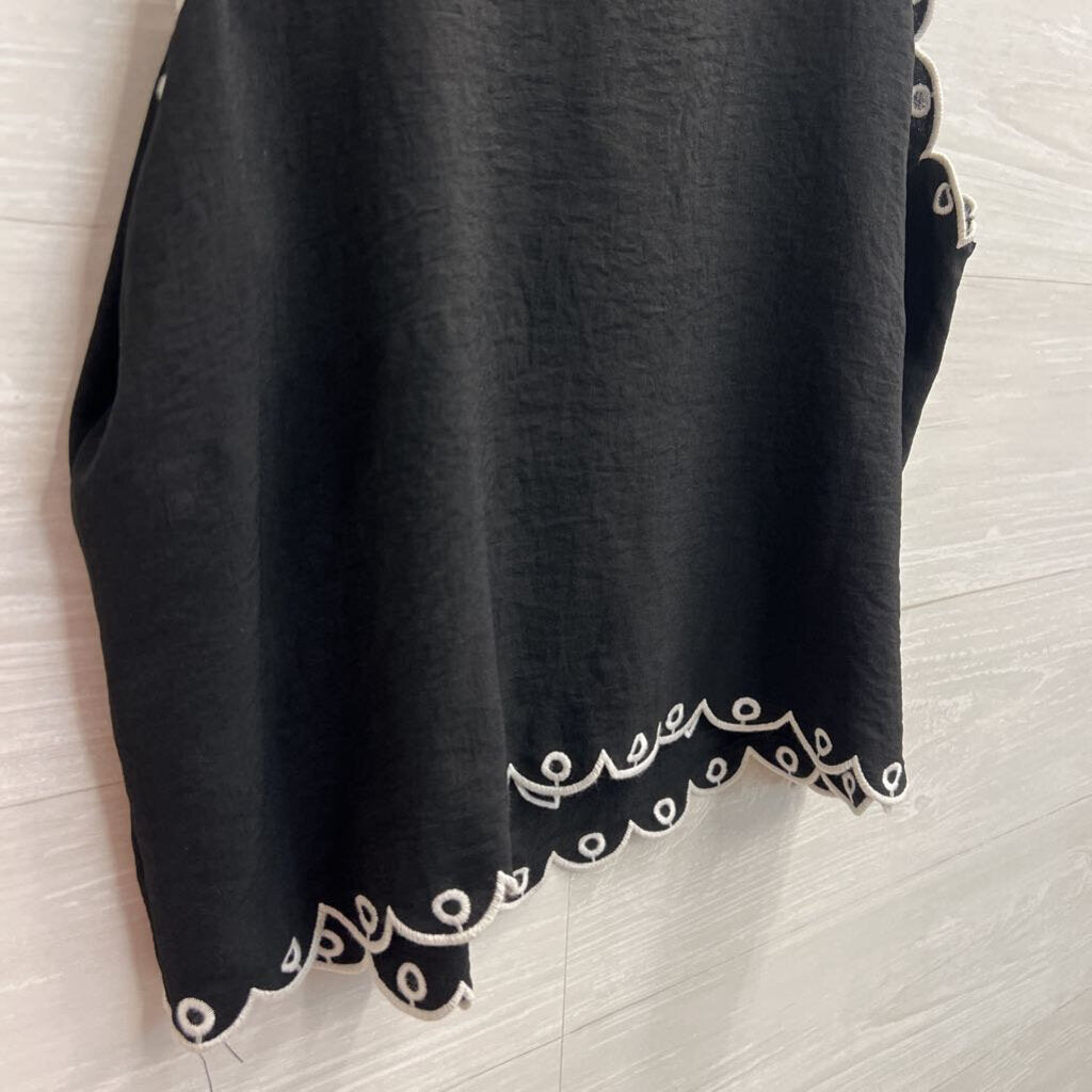 Adrianna Papell Black/ White Embroidered Tank Top Medium