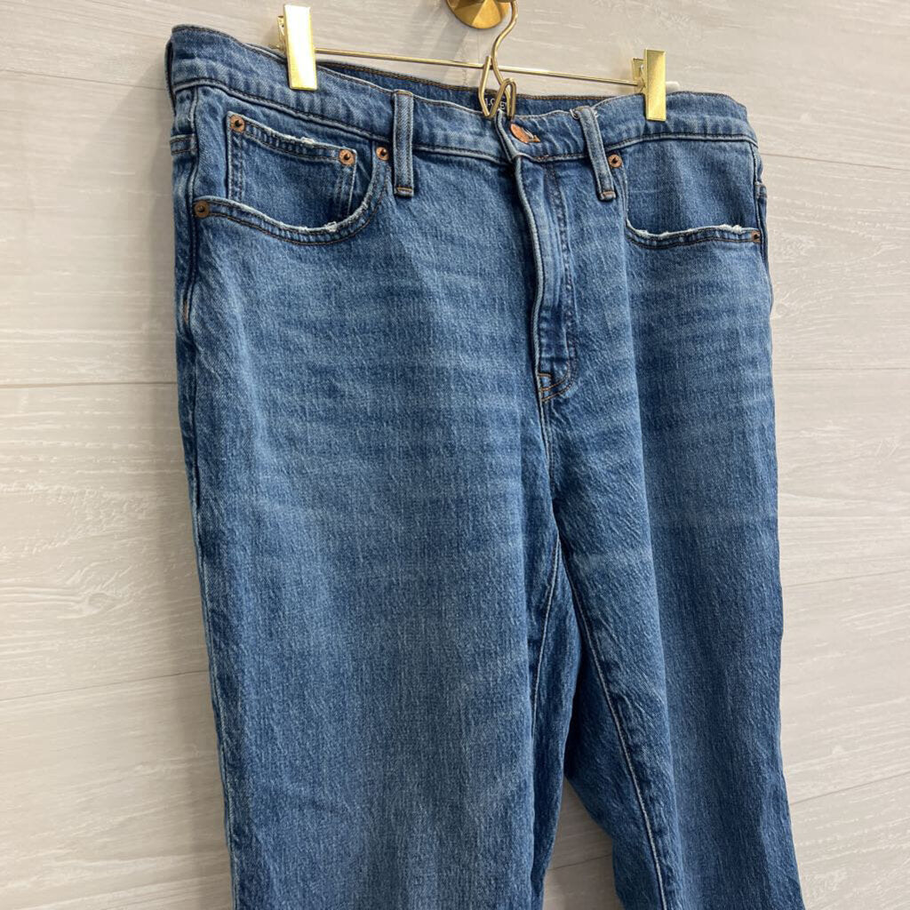 J Crew Medium Wash Slim Boyfriend Jeans 30