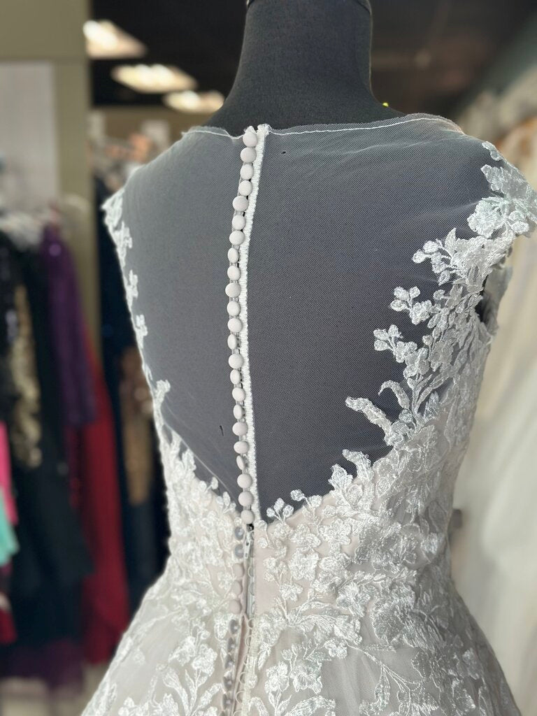 Christina Wu Ivory/ Champagne Lace Illusion Neck A Line Bridal Gown 12