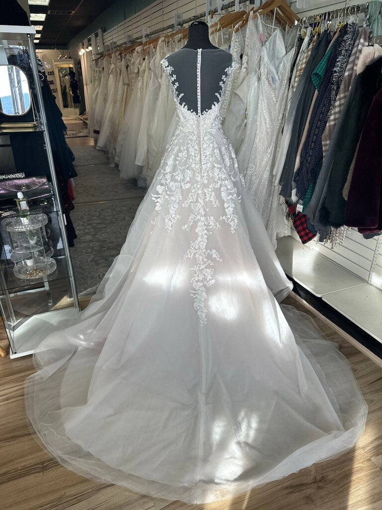 Christina Wu Ivory/ Champagne Lace Illusion Neck A Line Bridal Gown 12