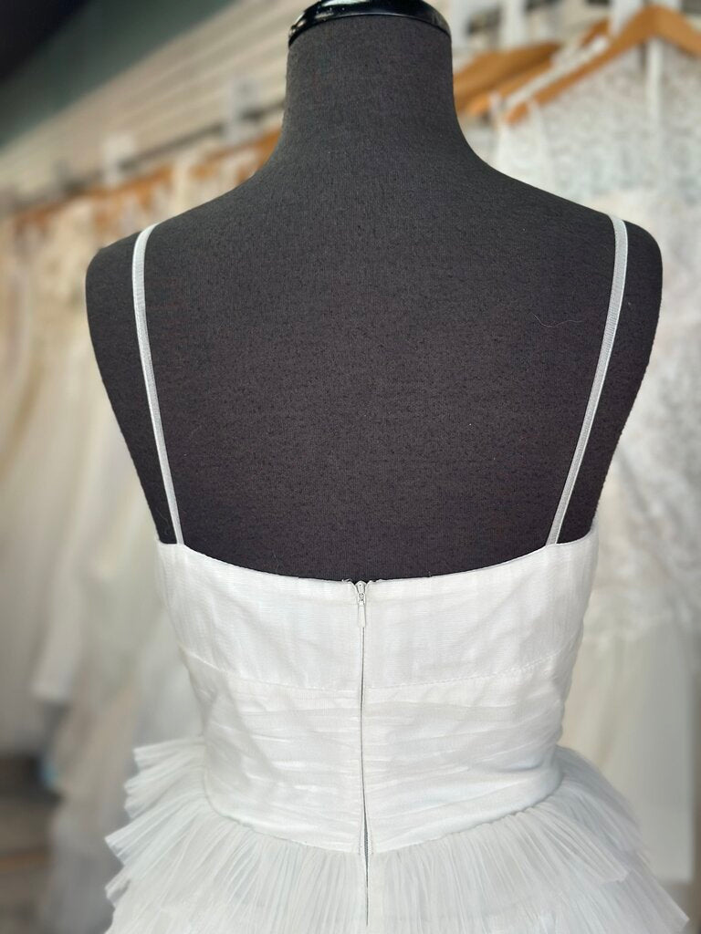 Bridal by Dave and Johnny Ivory Tiered Tulle Bridal Gown 8