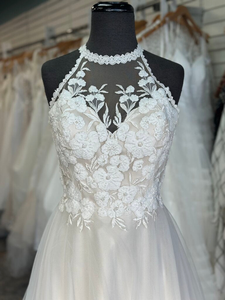 Jacquelin Ivory/ Champagne Lace High Neck A Line Bridal Gown 6