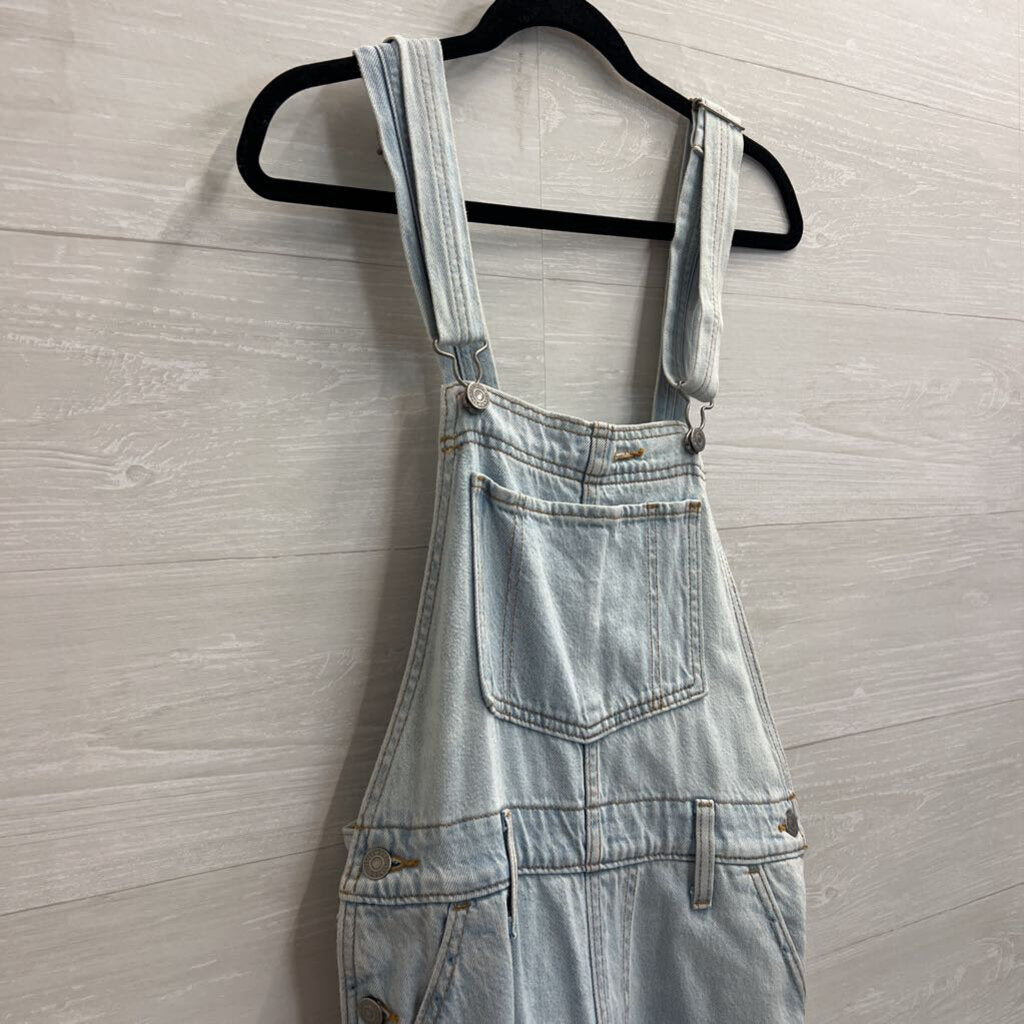Levi's Lightwash Denim Overalls XS