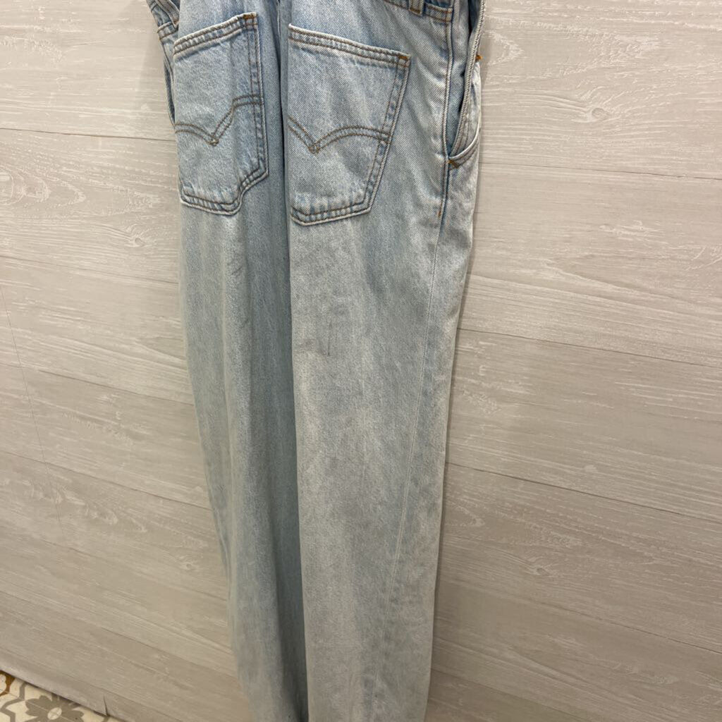 Levi's Lightwash Denim Overalls XS
