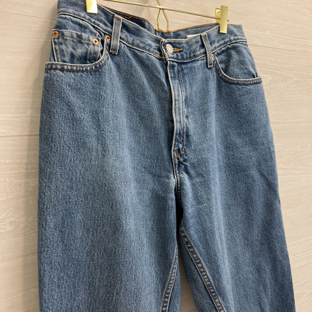Levi's Medium Wash 550 Relaxed Fit 12P