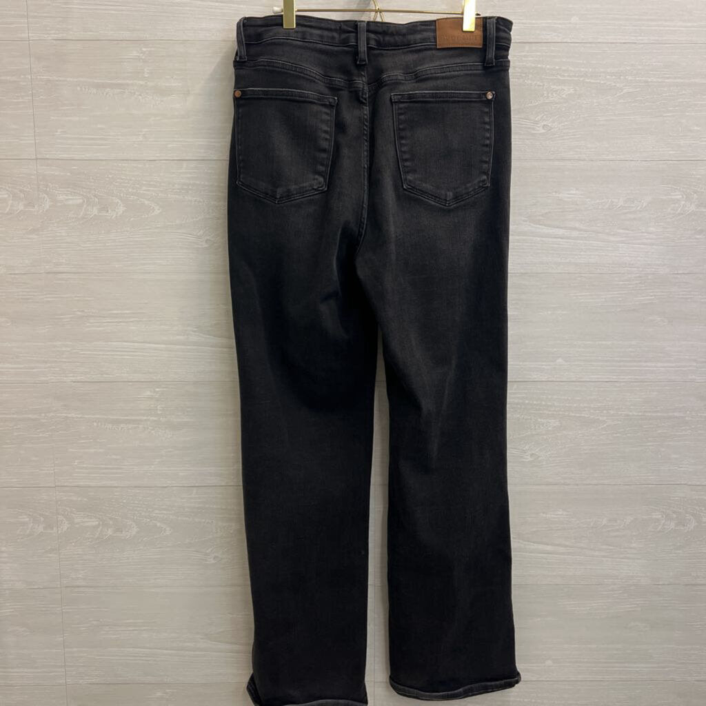 Judy Blue Black Demin Mom Jeans 31