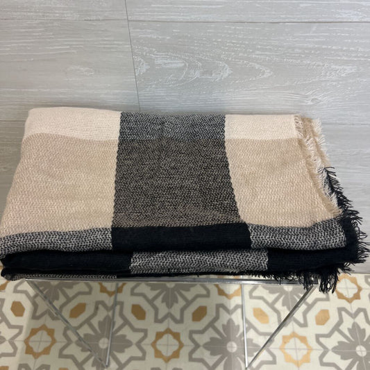 Black/ Beige Print Scarf