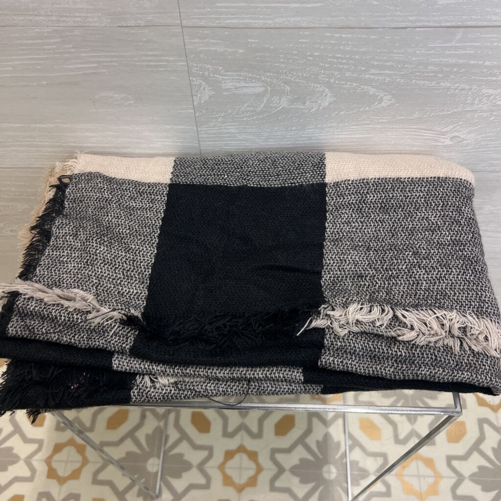 Black/ Beige Print Scarf