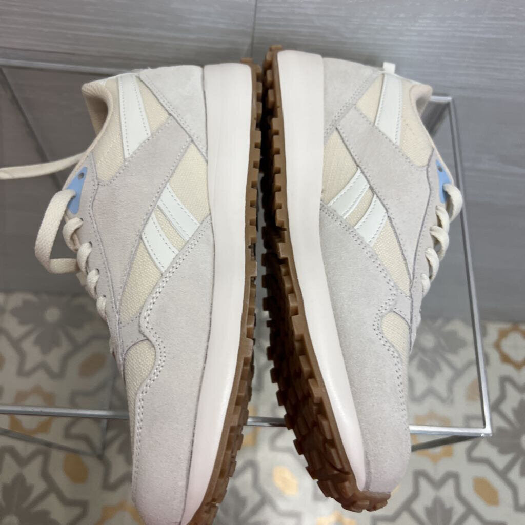 Reebok Cream/ Blue Glide Sneakers 8.5