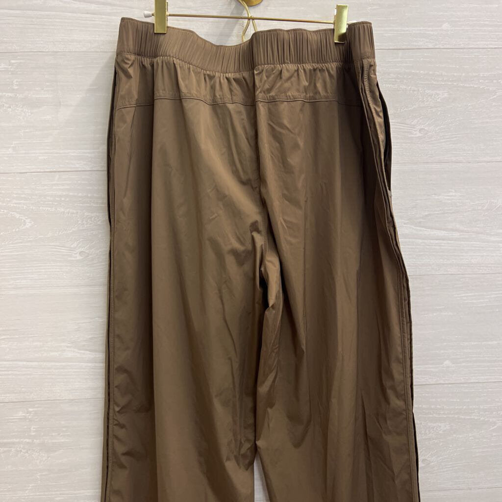 Athleta Brown Wide Leg Windbreaker Pants Large
