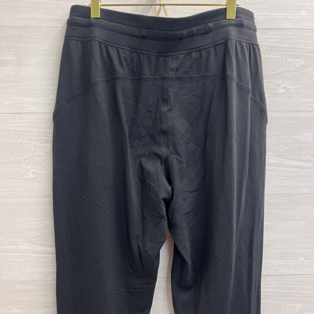 Lululemon Black Align High Rise Joggers 10