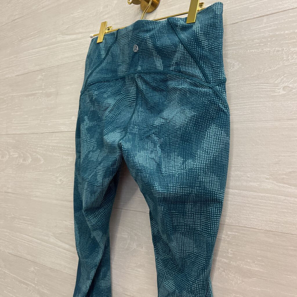 Lululemon Blue Print Cropped Leggings 8