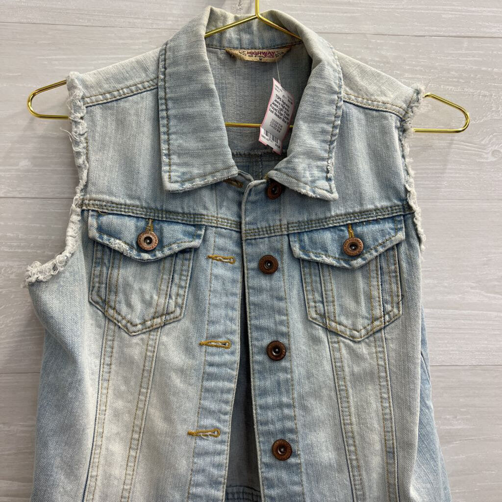 Highway Jeans Light Wash Frayed Edge Denim Vest Medium