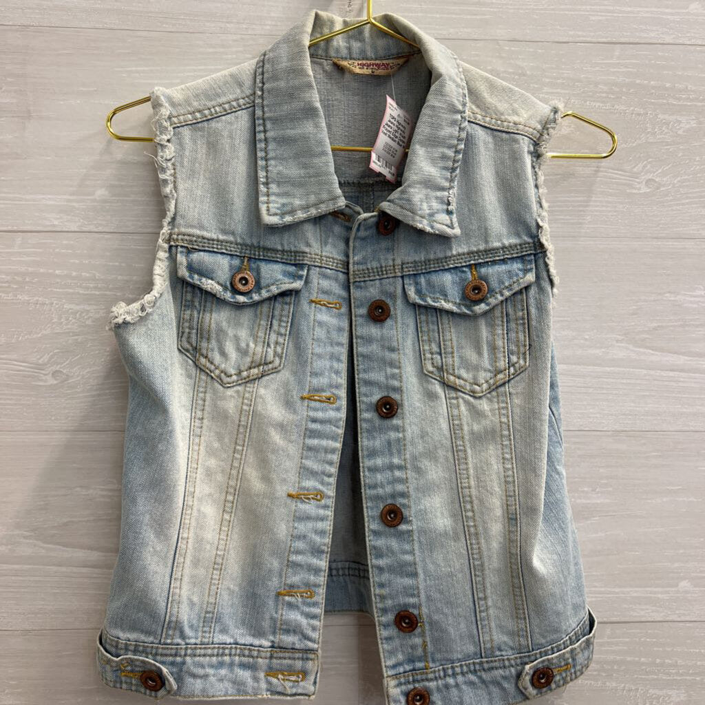 Highway Jeans Light Wash Frayed Edge Denim Vest Medium
