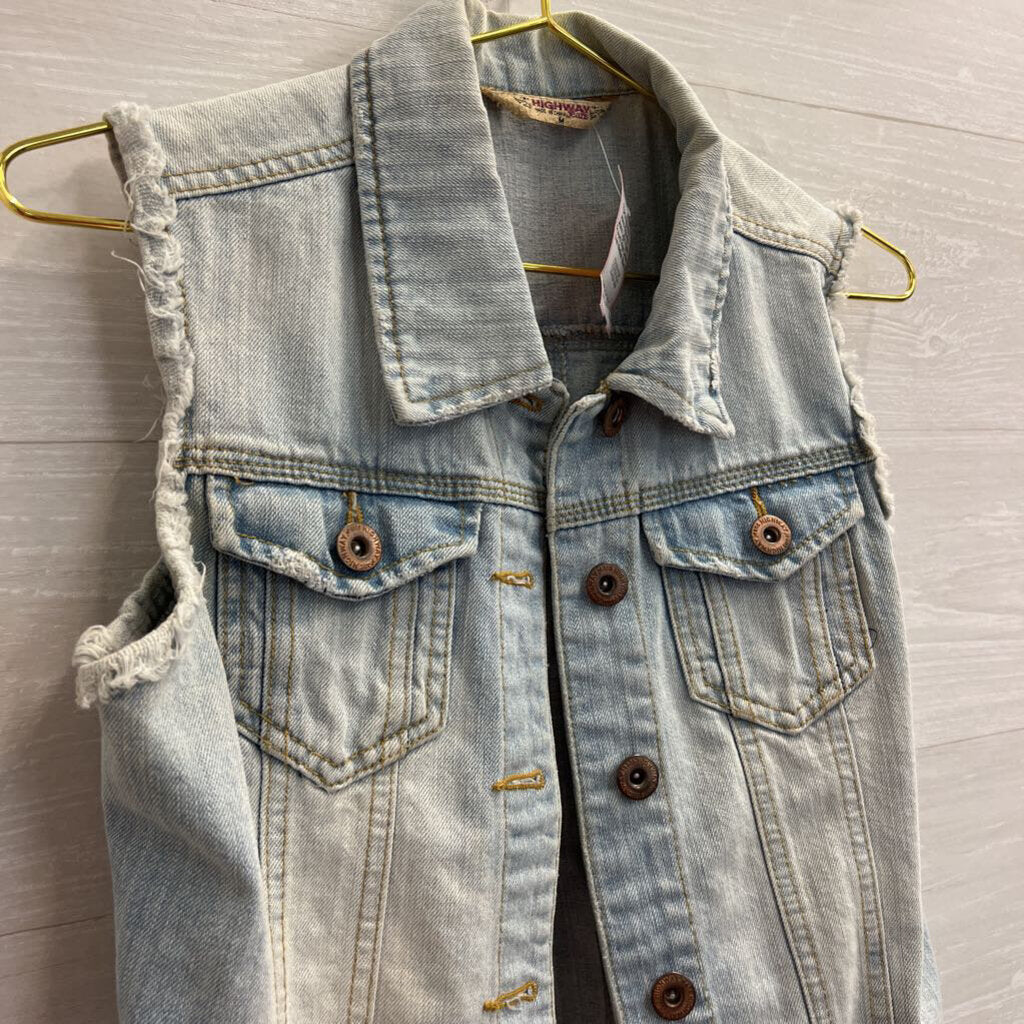 Highway Jeans Light Wash Frayed Edge Denim Vest Medium