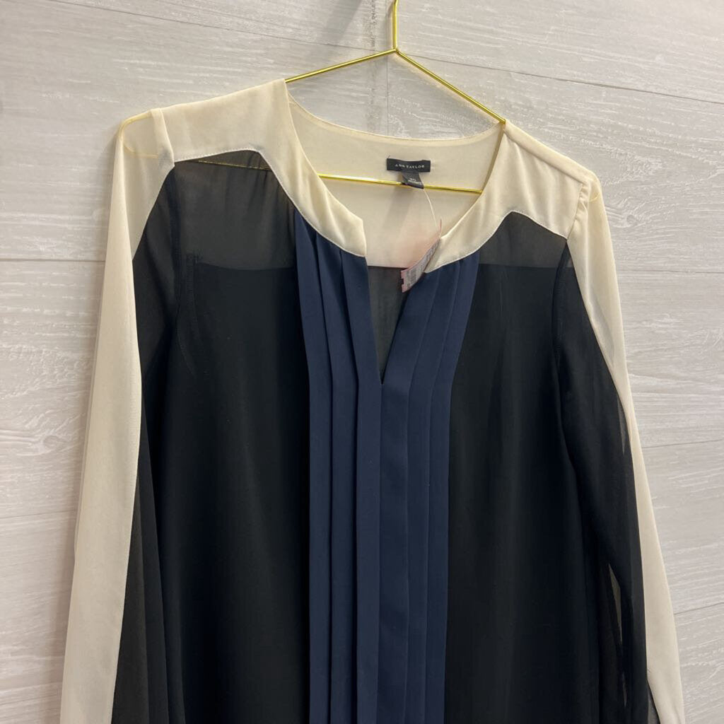 Ann Taylor White/ Navy/ Black Color Block Long Sleeve Top Extra Small