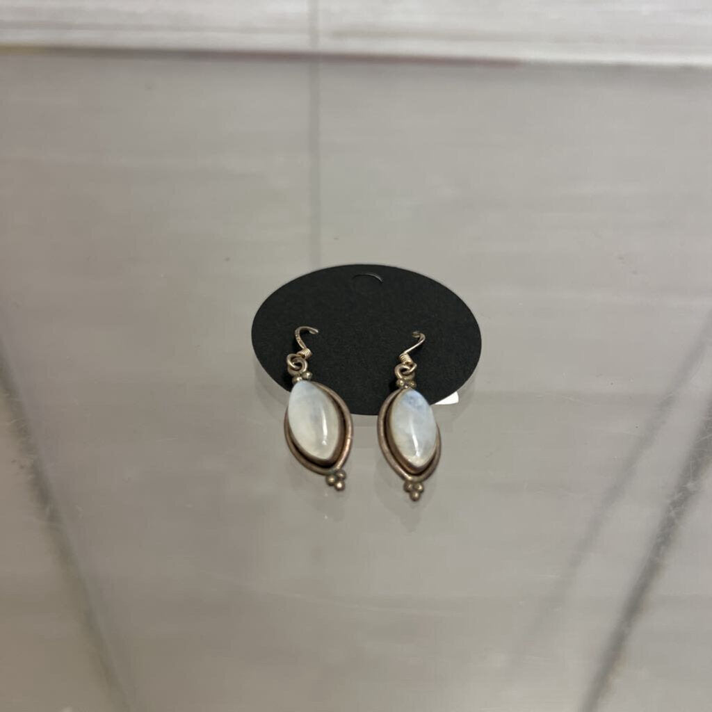 Silver/ Moonstone Drop Earrings