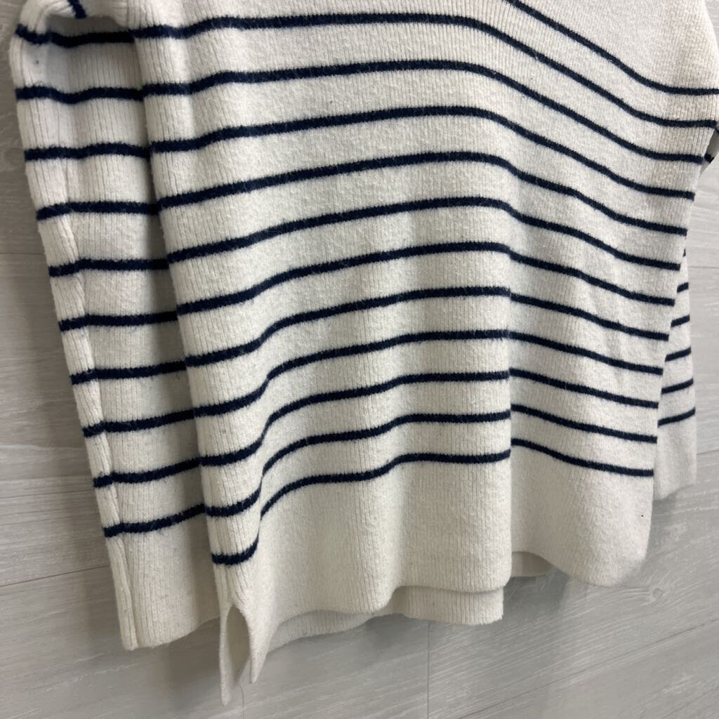 Tahari White/ Navy Striped Knit Hooded Sweater Extra Small