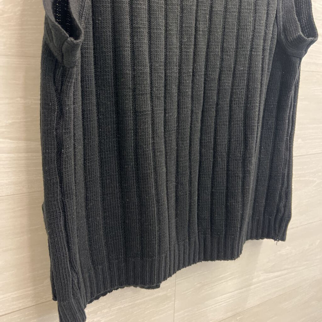 Classics Black Knit Sweater Vest Medium