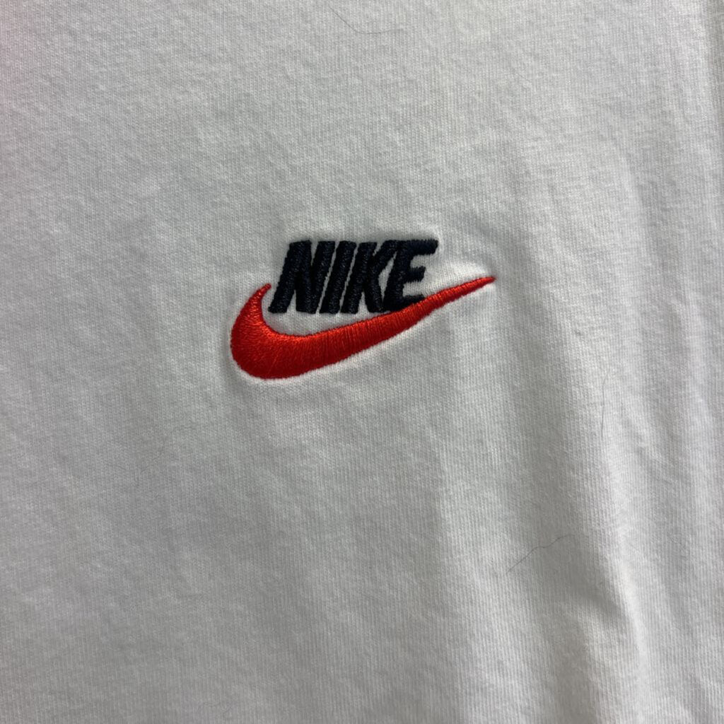 Nike White Embroidered Logo Short Sleeve Top Small