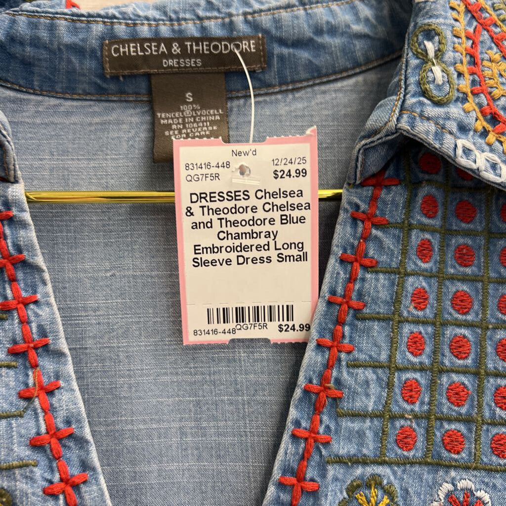 Chelsea and Theodore Blue Chambray Embroidered Long Sleeve Dress Small