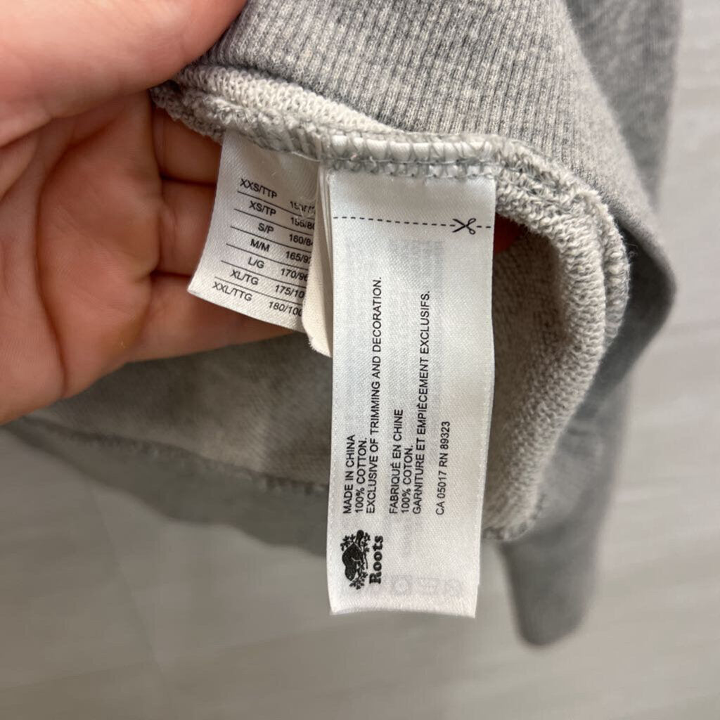 Roots Grey/ Multi Daydream Believer Long Sleeve Pullover Small