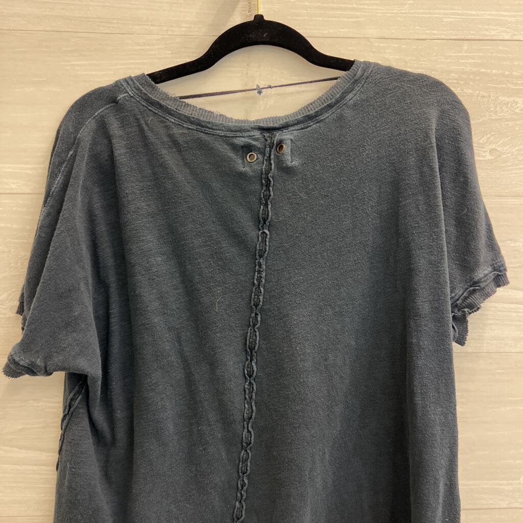 We The Free Navy V Neck Short Sleeve Top Extra Small