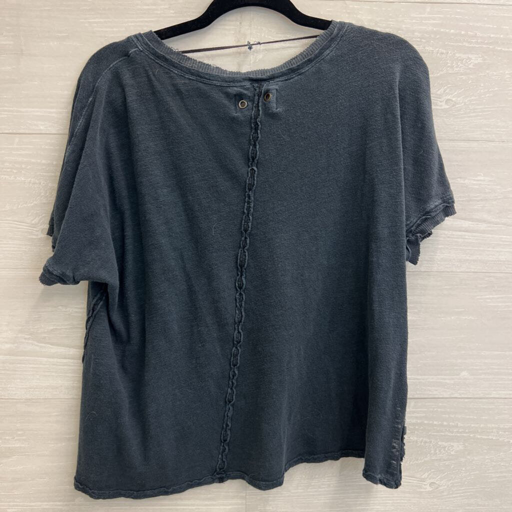 We The Free Navy V Neck Short Sleeve Top Extra Small