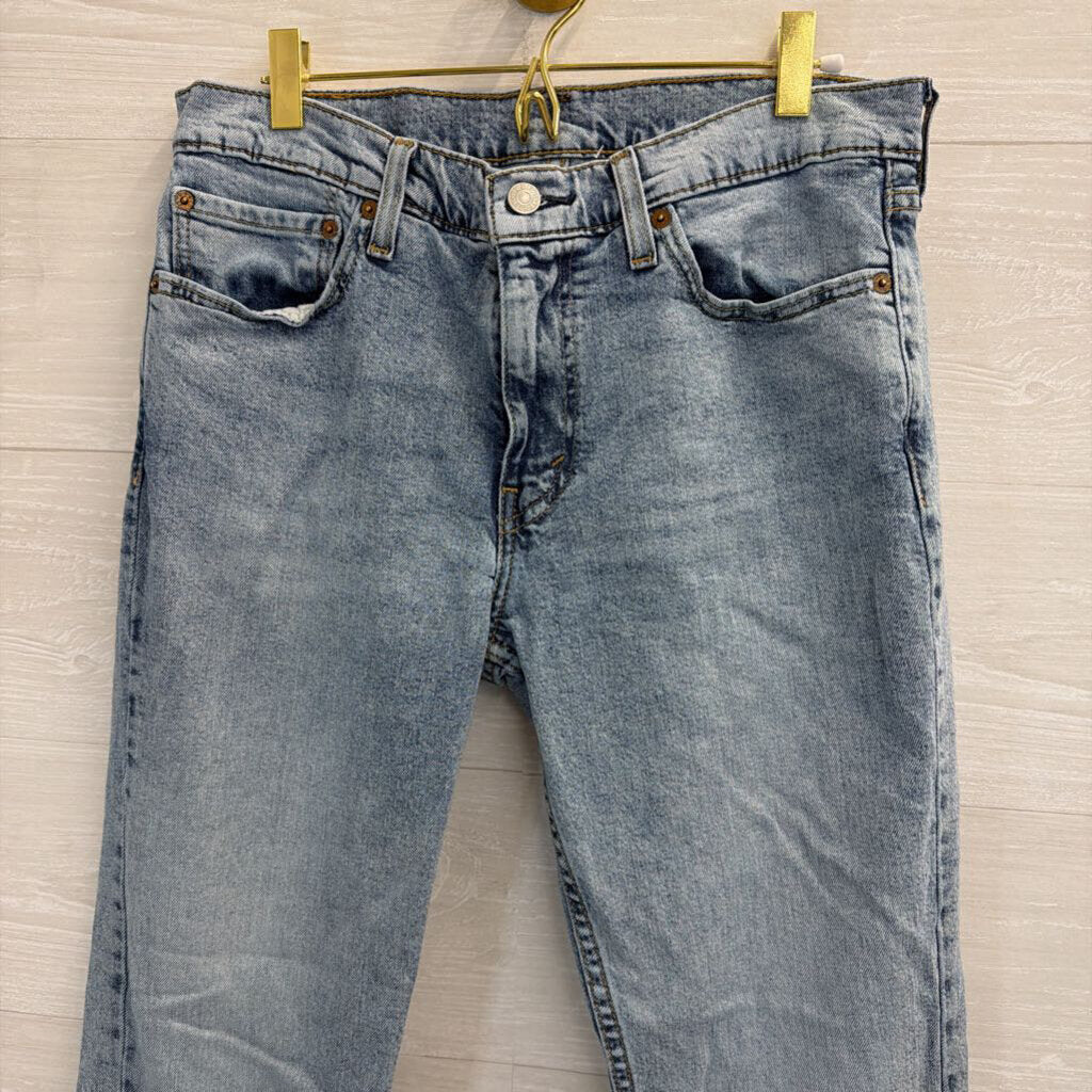 Levi Light Wash 511 Mom Jeans 32