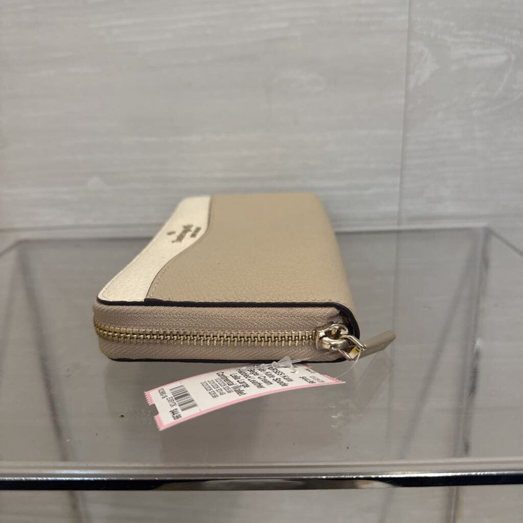 Kate Spade Beige/ Cream Pebbled Leather Leila Large Continental Wallet