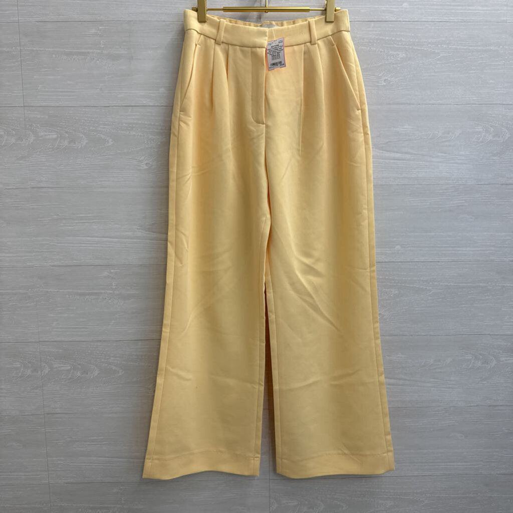 Abercrombie and Fitch Yellow Trouser Pants 27 Short