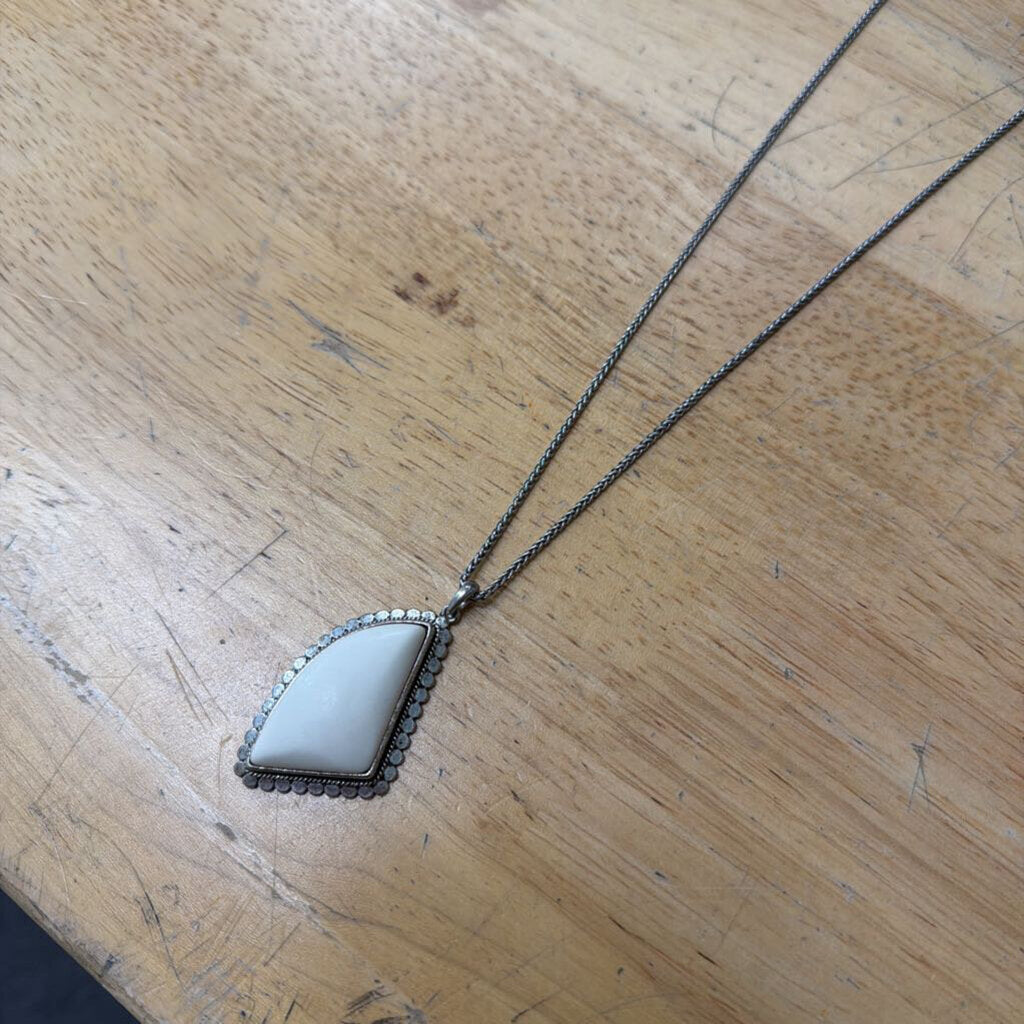 Lucky Brand White Stone Necklace