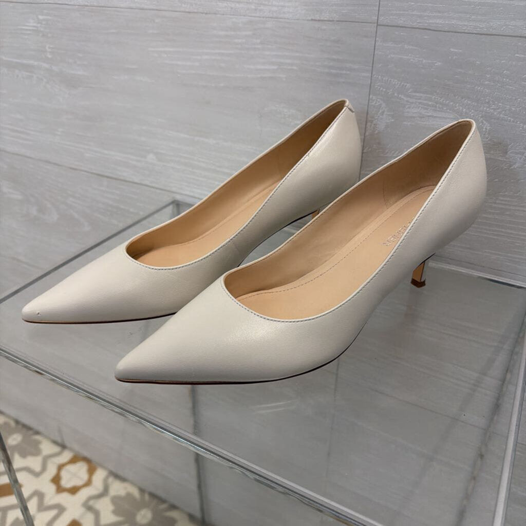 Marc Fisher Cream Leather Point Toe Pump Heels 8