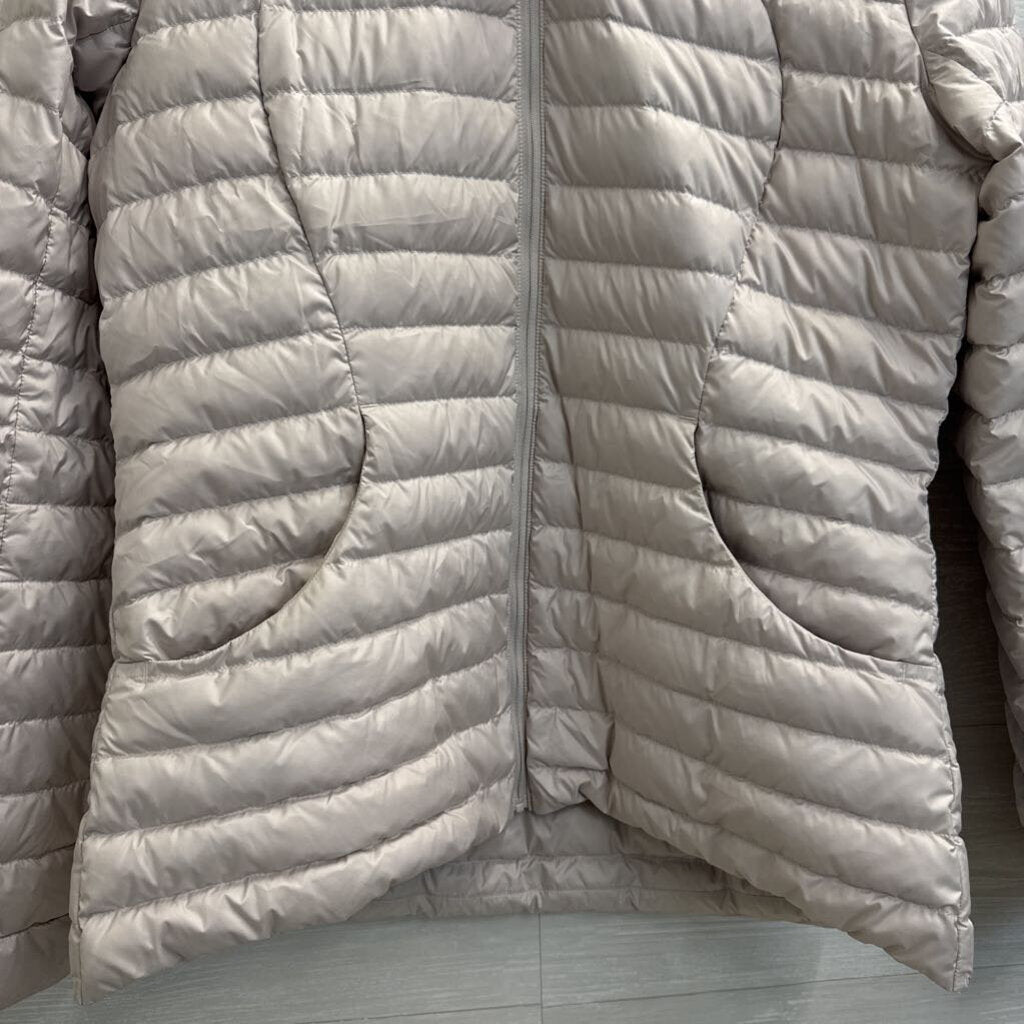 Lululemon Grey Pack It Down Jacket 12