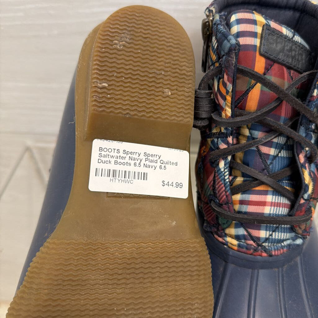 Sperry Saltwater Navy Plaid Quilted Duck Boots 6.5