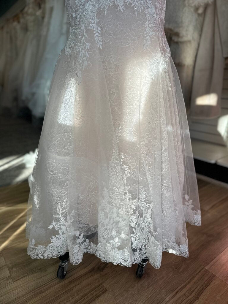 Adrianna Papell High Neck Sequin Lace Fitted Wedding Dress 12