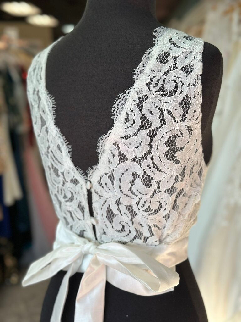 Jasmine Bridal Lace V-Neck Bridal Top Medium