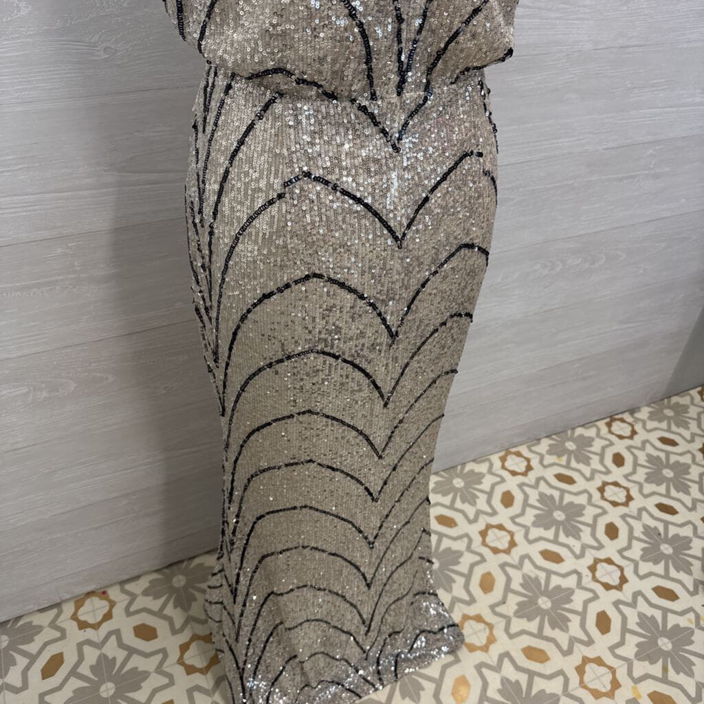 Laundry Silver/ Gold/ Black Sequin Print Long Formal Dress 12