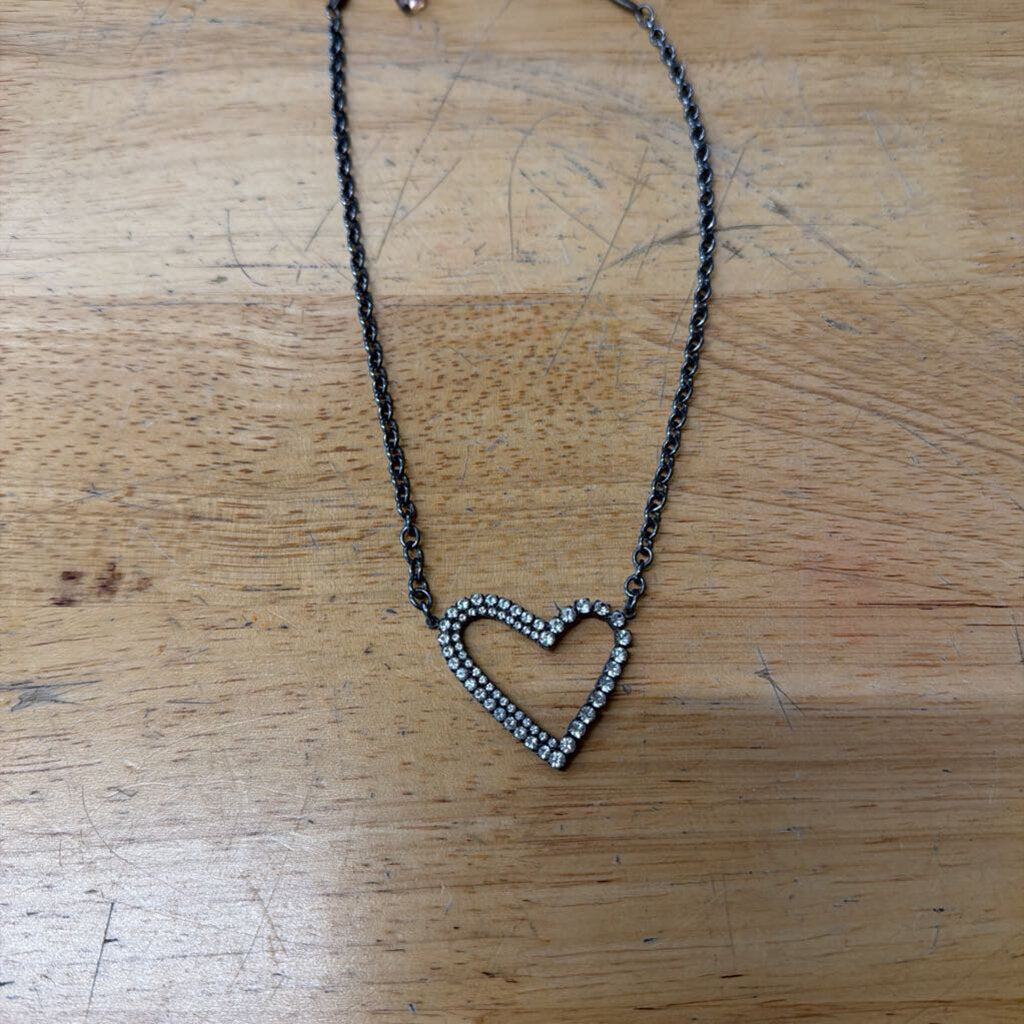 Sabika Black/ Silver Rhinestone Heart Necklace