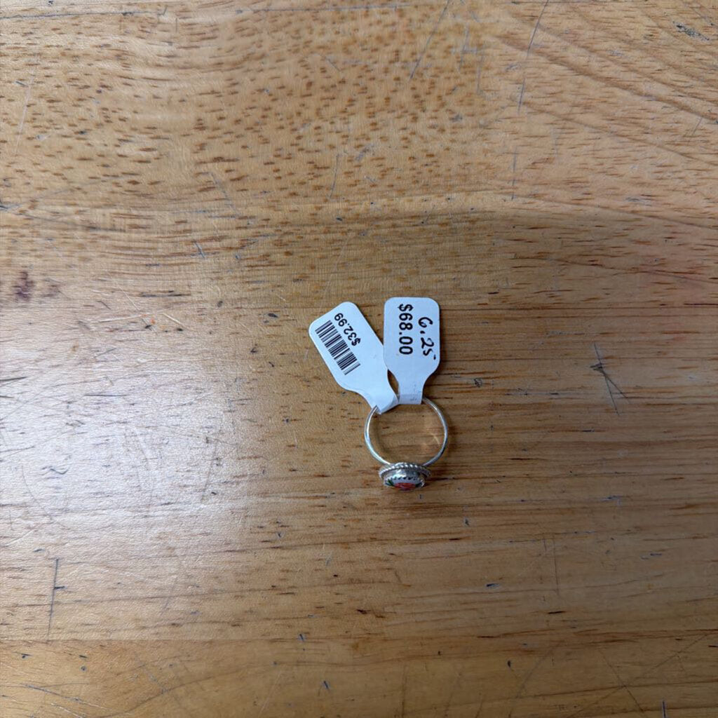 Sterling Silver Oval Flower Print Ring N/A