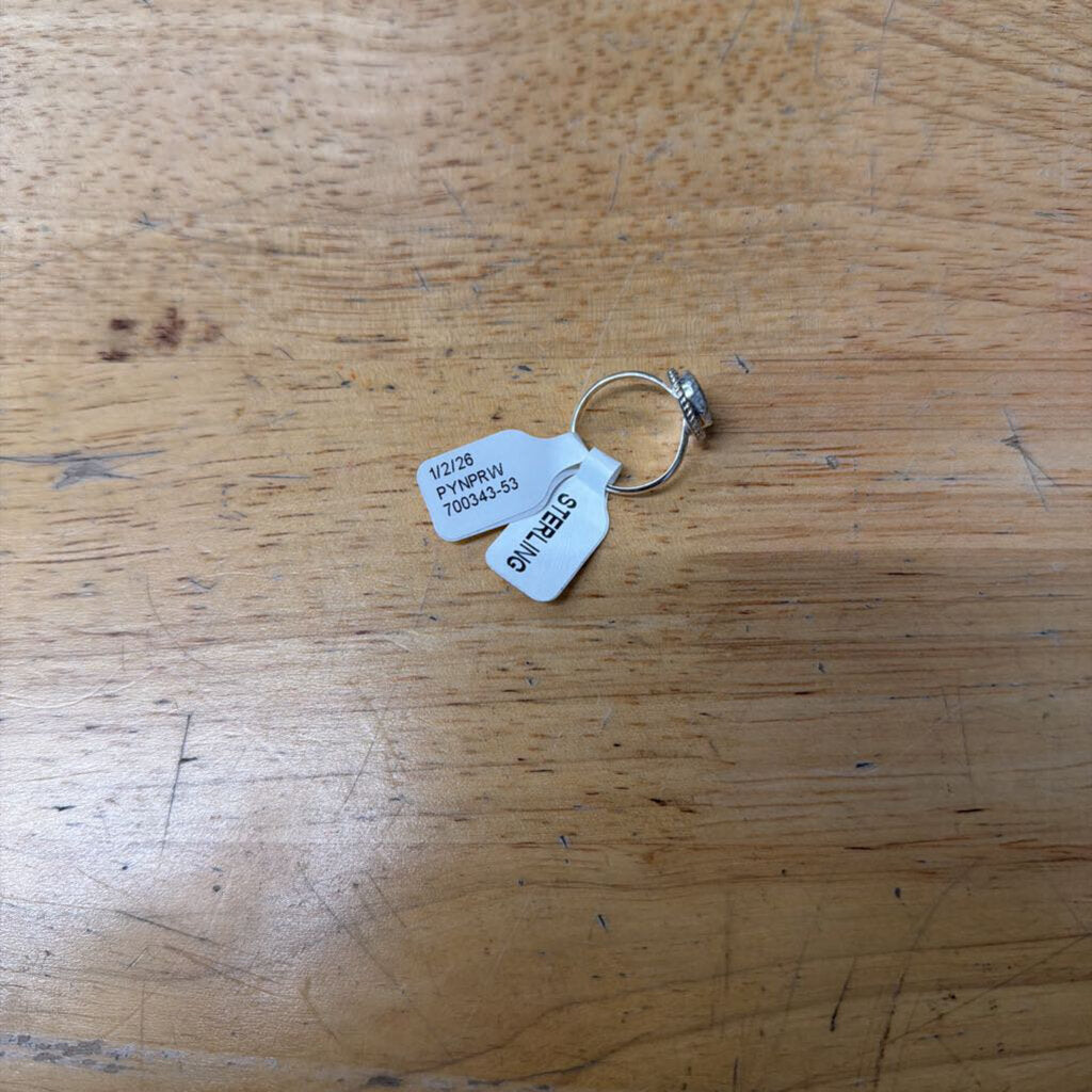 Sterling Silver Oval Flower Print Ring N/A