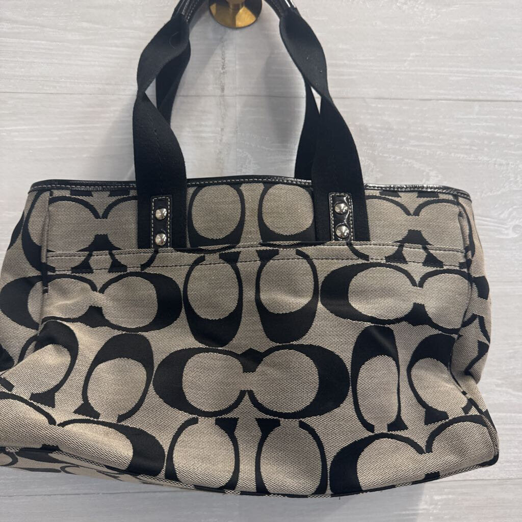 Coach Black/ Grey Daisy Signature Canvas Shoulder Purse