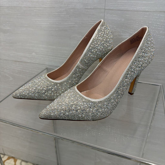 Galina Signature Silver Rhinestone/ Pearl Embellished Point Toe Heels 7.5