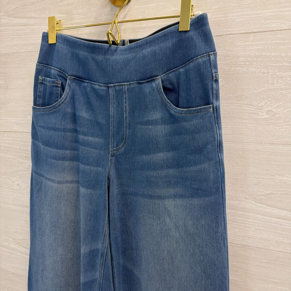 Halara Medium Wash Stretchy Wide Leg Denim Pull On Pants Small