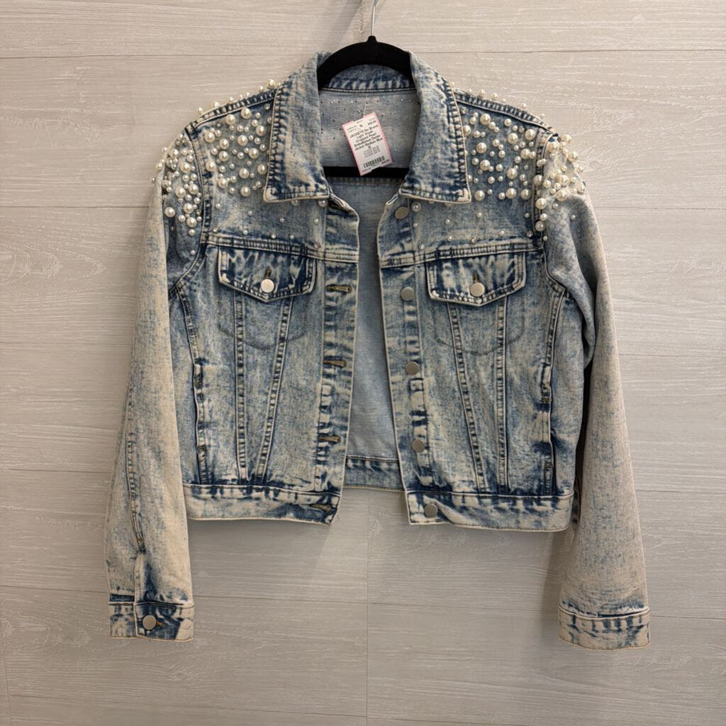 Light Wash Cropped Pearl Embellished Denim Jacket Medium