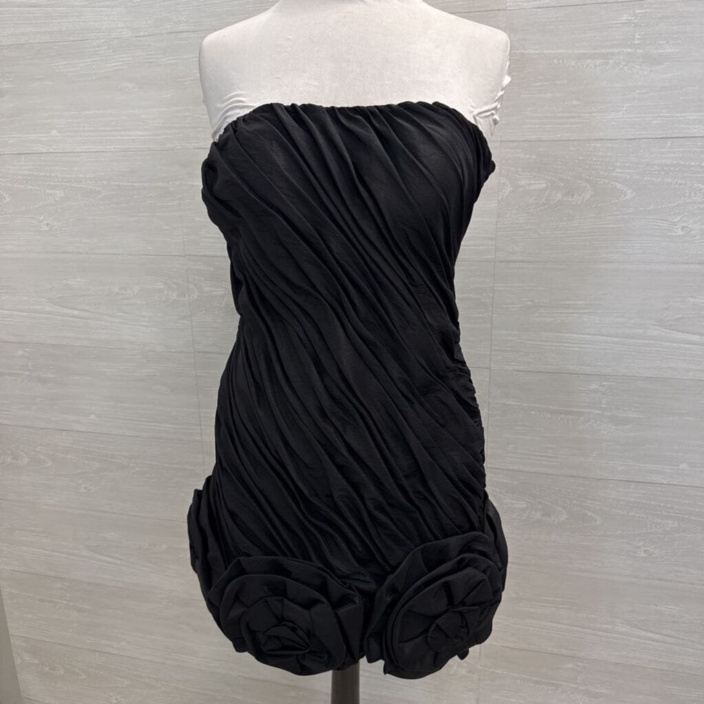 Vintage Wow! Black Ruched 3D Flower Hem Strapless Short Formal Dress 10